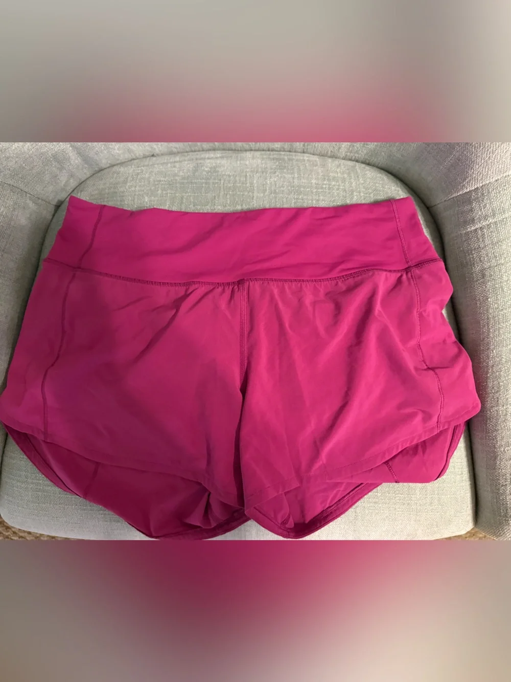 Lululemon Speed up Shorts in Light Magenta (8)